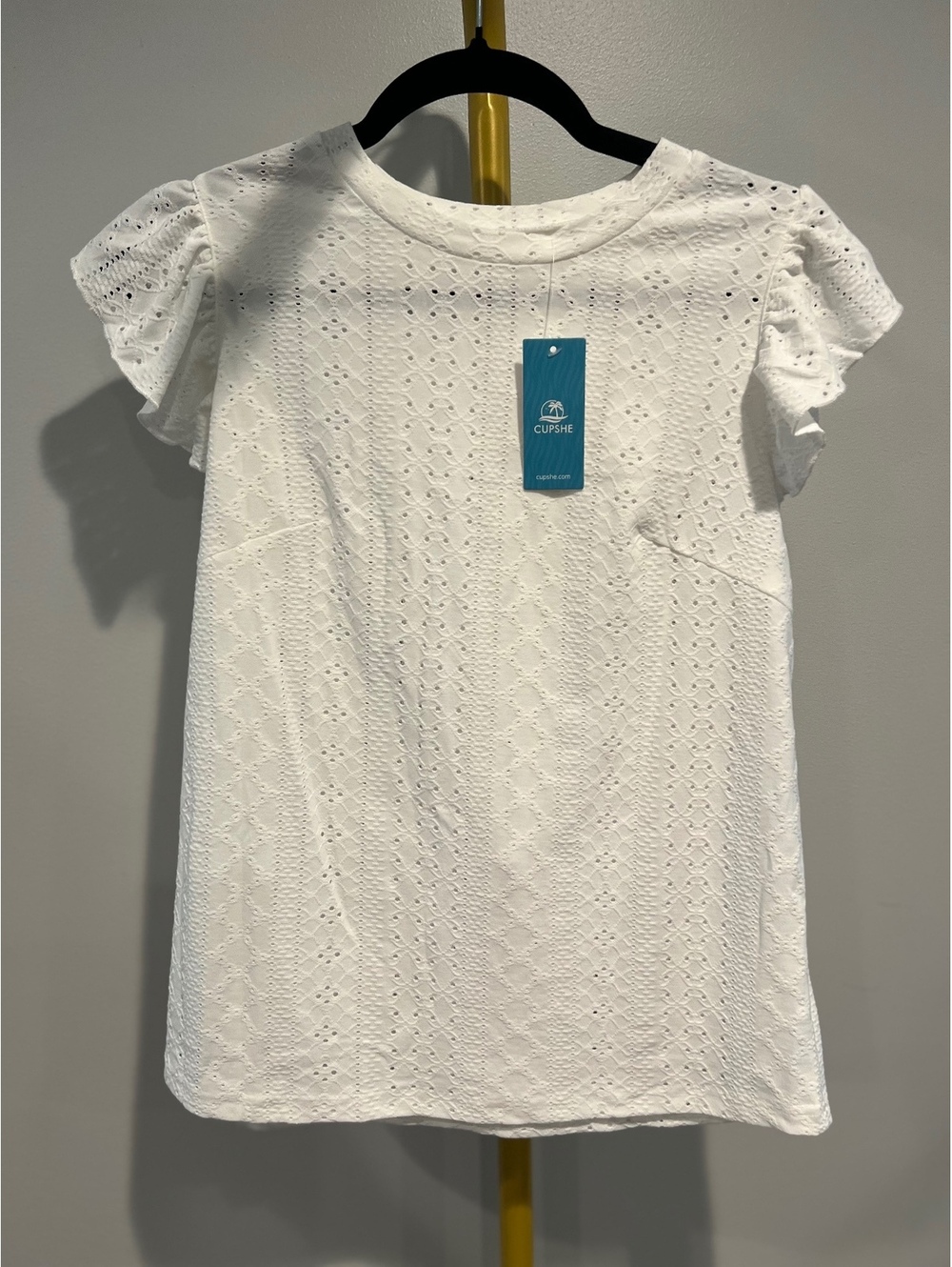 NWT CUPSHE Eyelet Top